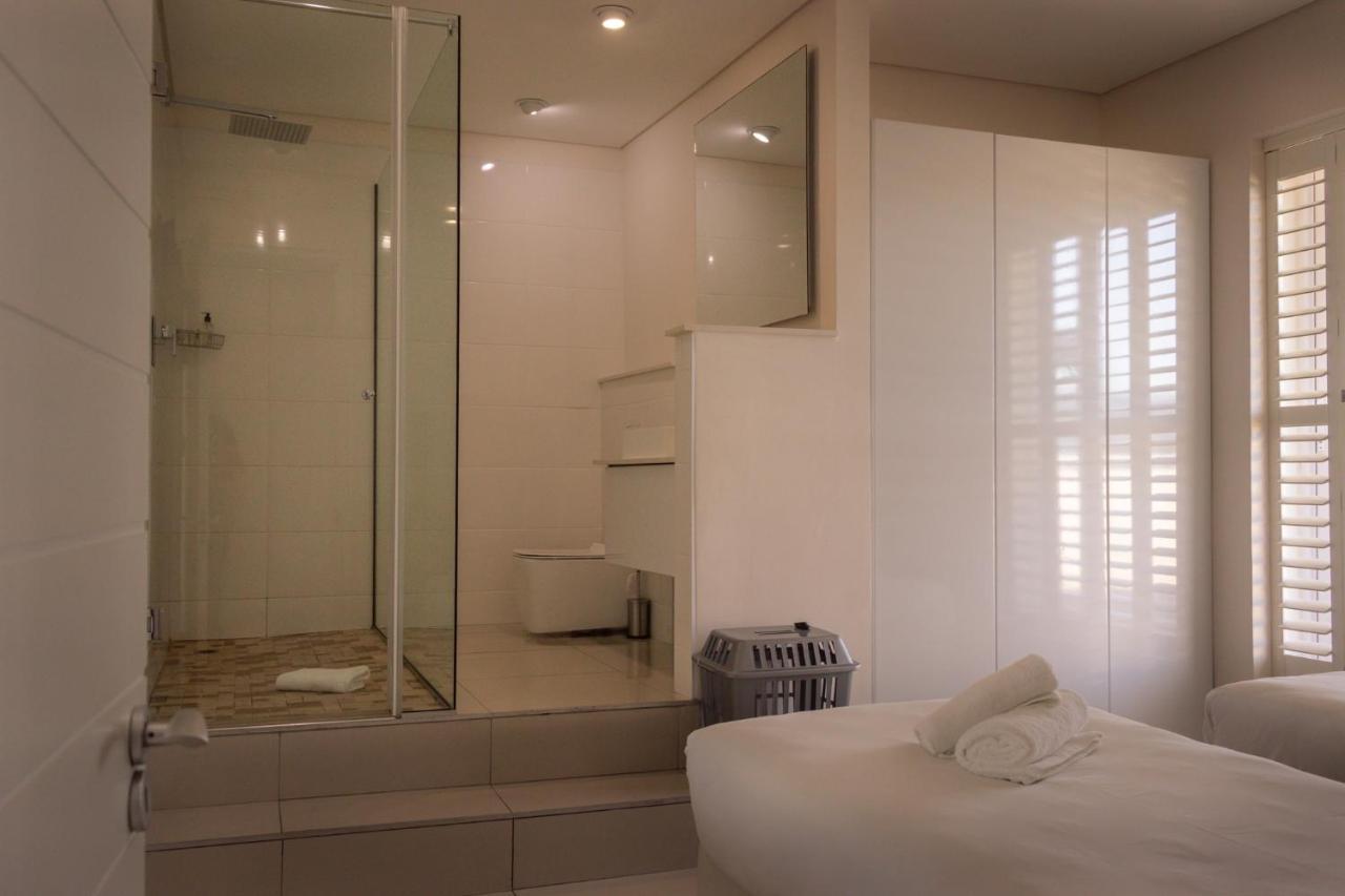 Beach Club Self Catering Apartments Mossel Bay Exterior foto