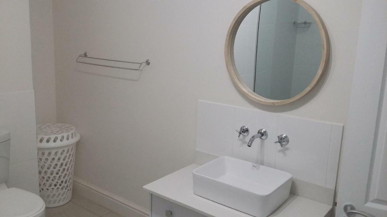Beach Club Self Catering Apartments Mossel Bay Exterior foto