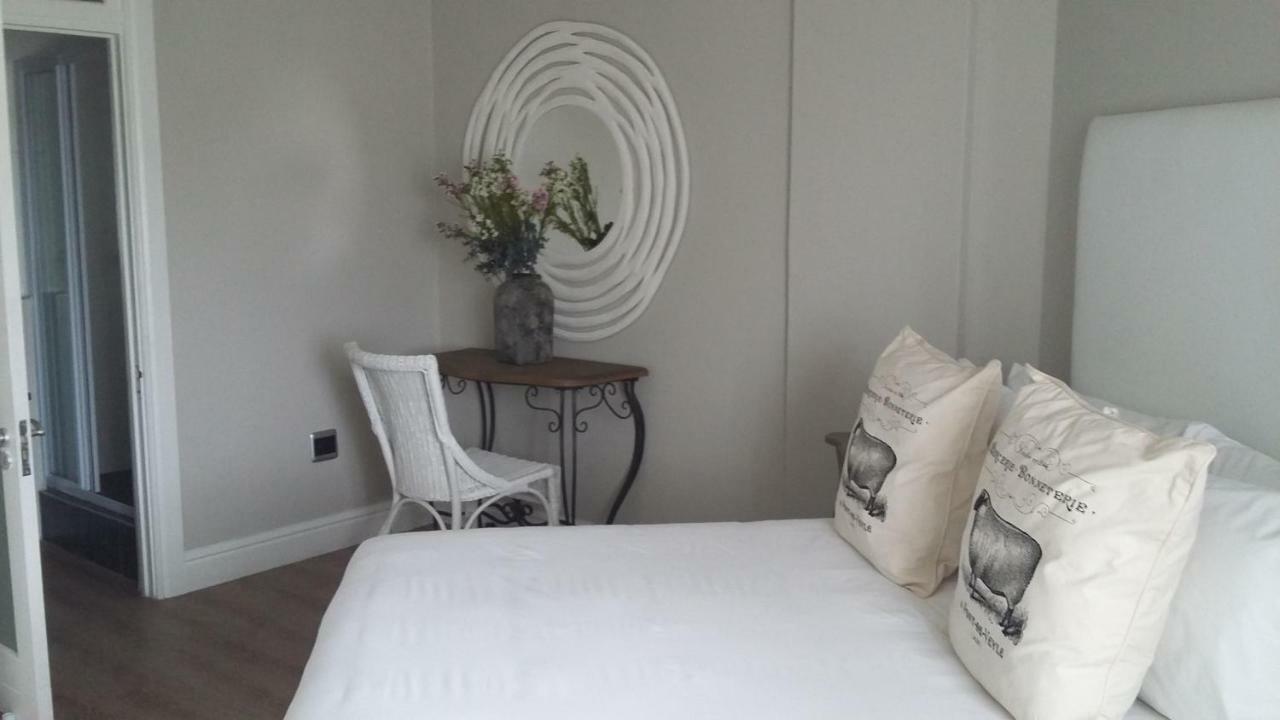Beach Club Self Catering Apartments Mossel Bay Exterior foto