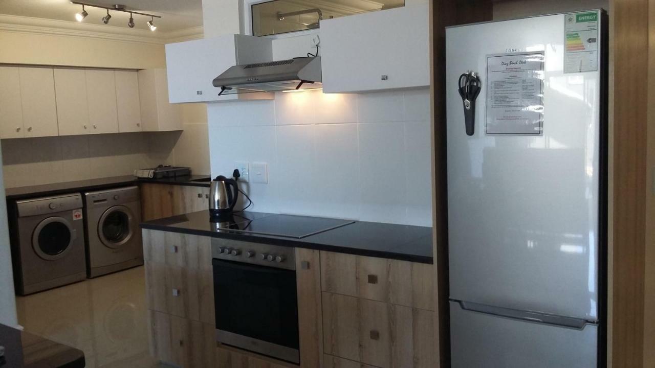 Beach Club Self Catering Apartments Mossel Bay Exterior foto
